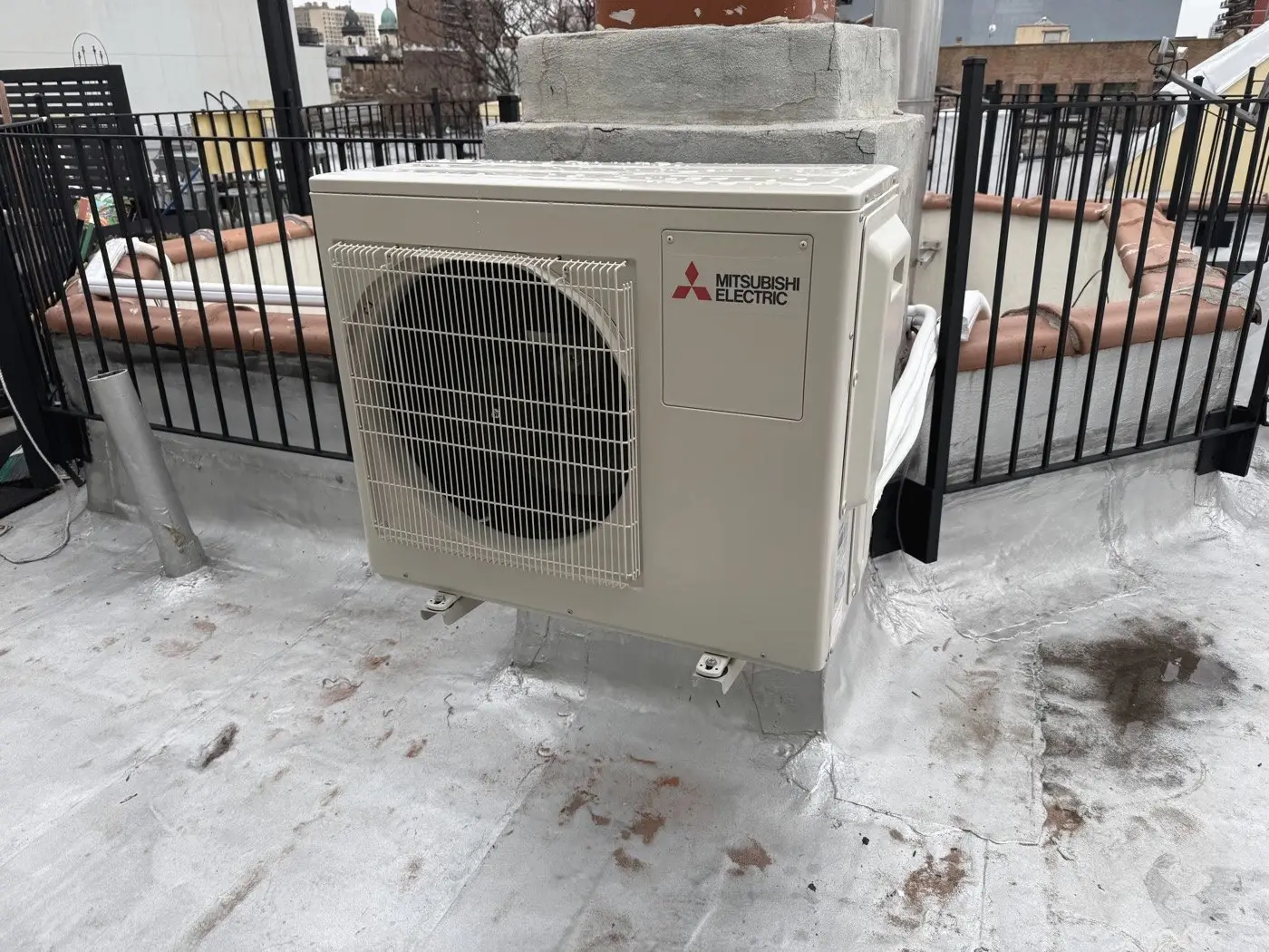 Mitsubishi rooftop condenser installation